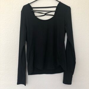 Bally Women’s Total Fitness Yoga Top Long Sleeve Crisscross Back